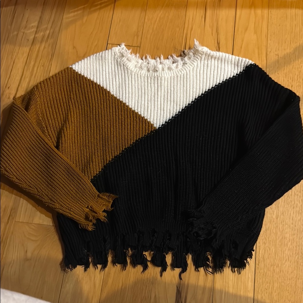 Black and White Chunky Knit Crew Neck Sweater